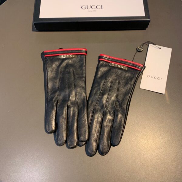 Gucci Gloves With Signature Double G Motif In Black