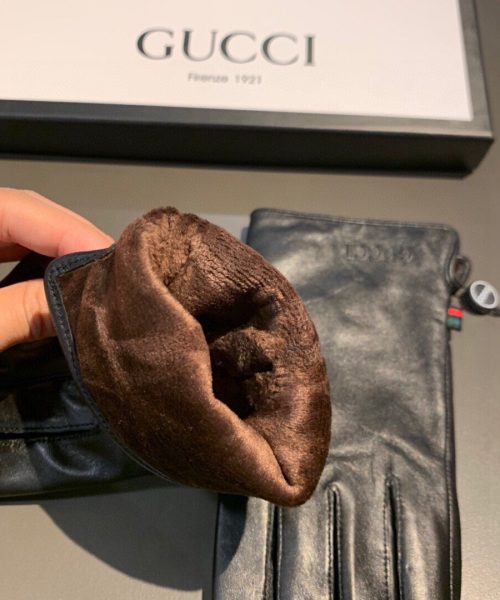 Gucci Gloves With Signature Double G Motif In Black