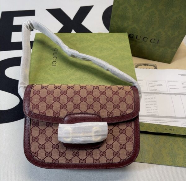 1:1 Replica Gucci Horsebit 1955 Shoulder Bag Beige And Ivory For Women, Women's Bags 9.8in/25cm GG