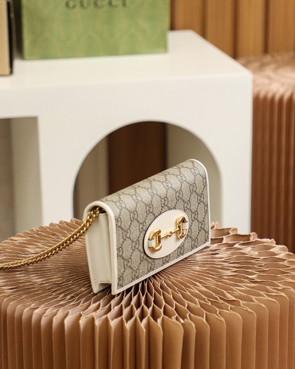 1:1 Replica Gucci Horsebit 1955 Wallet With Chain 19cm Beige