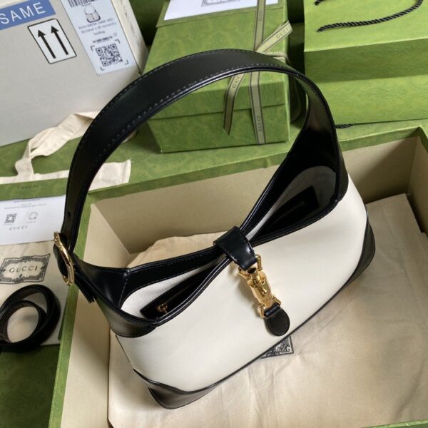 1:1 Replica Gucci Jackie 1961 Small Shoulder Bag White With Black 11in/28cm 636706 10OBG 9099