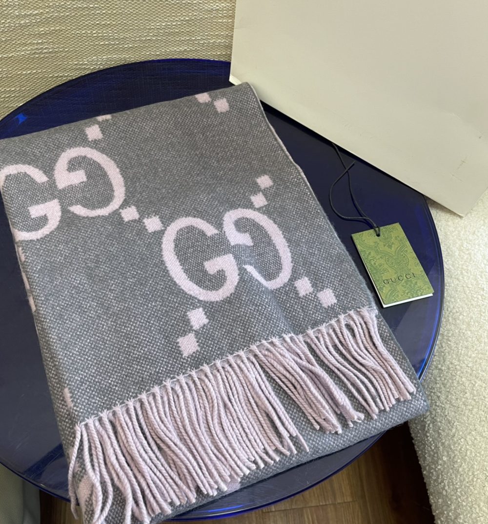 Gucci Jacquard Grey Scarf 180cm/71in 