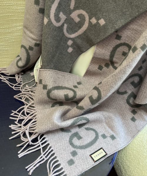 Gucci Jacquard Grey Scarf 180cm/71in 