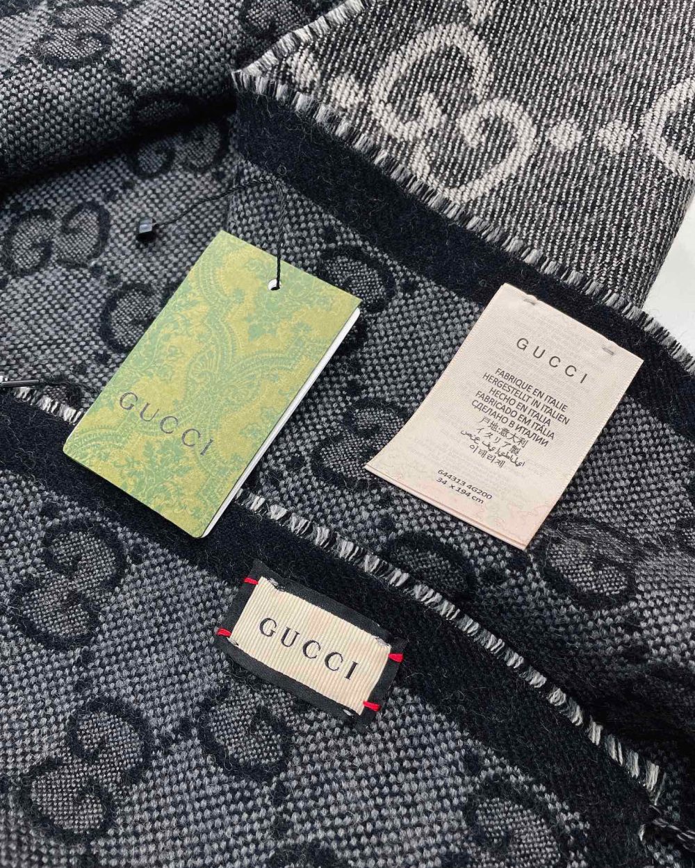 Gucci Jacquard Pattern Knit With Tassels Grey and Black 190cm/75in 676610 4G200 1061