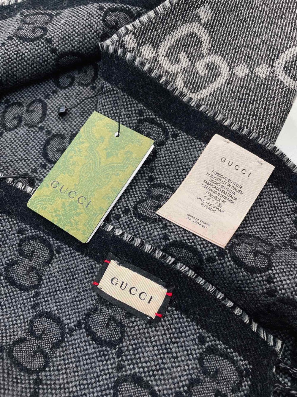 Gucci Jacquard Pattern Knit With Tassels Grey and Black 190cm/75in 676610 4G200 1061 - Image 2