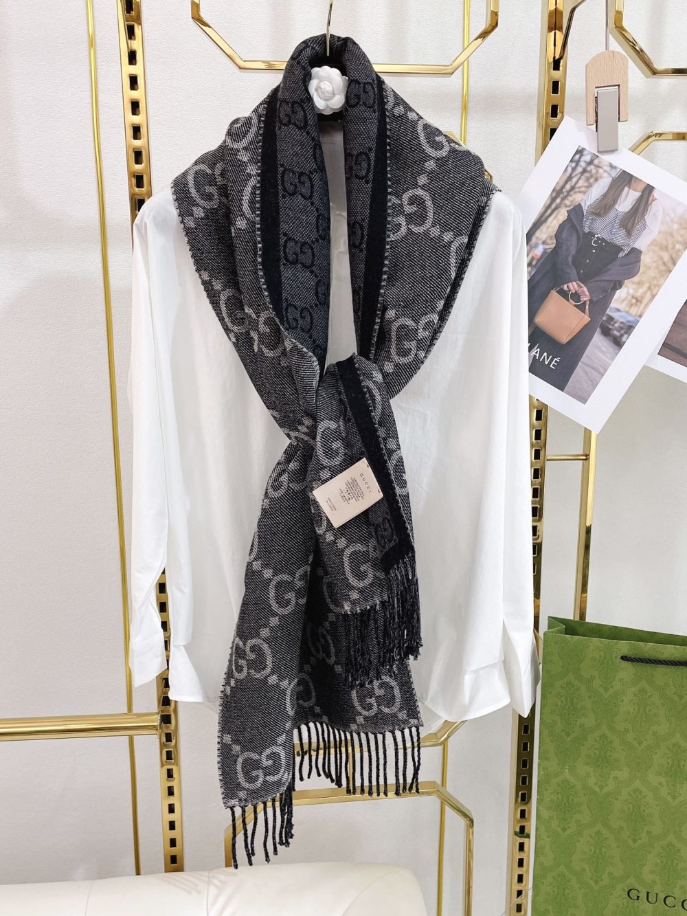 Gucci Jacquard Pattern Knit With Tassels Grey and Black 190cm/75in 676610 4G200 1061 - Image 3