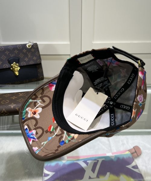 Gucci Jumbo GG Baseball Hat With Floral Embroidery Beige GG Hat 701845 3HAJM 2584