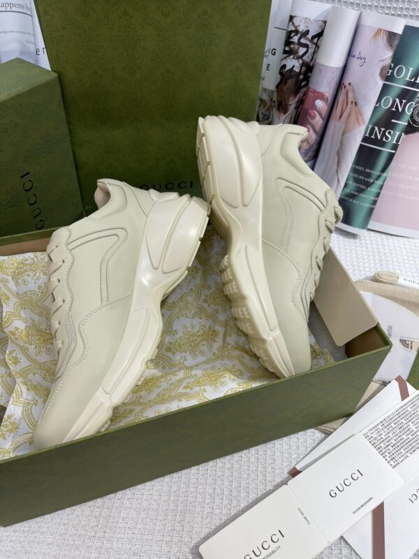 Gucci Lunar New Year Women's Rhyton Sneaker With Tiger Beige For Women GG 687626 DRW00 9522