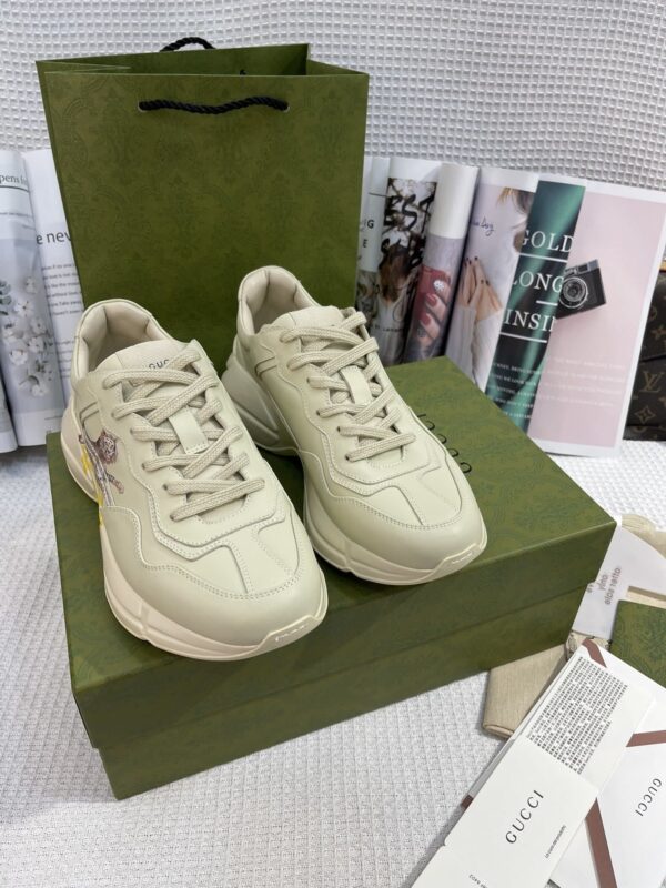 Gucci Lunar New Year Women's Rhyton Sneaker With Tiger Beige For Women GG 687626 DRW00 9522