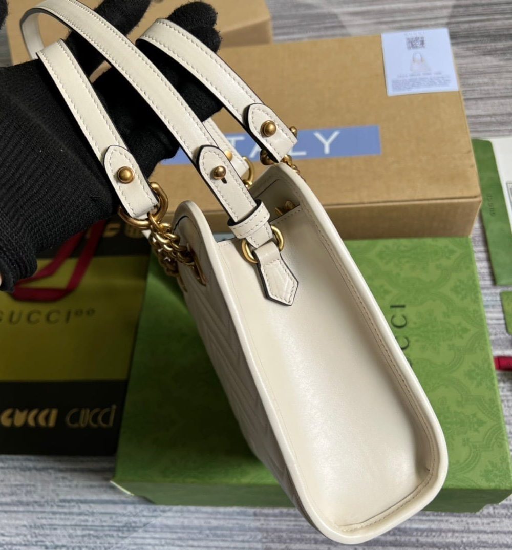 1:1 Replica Gucci Marmont Matelasse Mini Bag White For Women, Women's Bags 7.5in/19cm GG ‎696123 DTDHT 9022