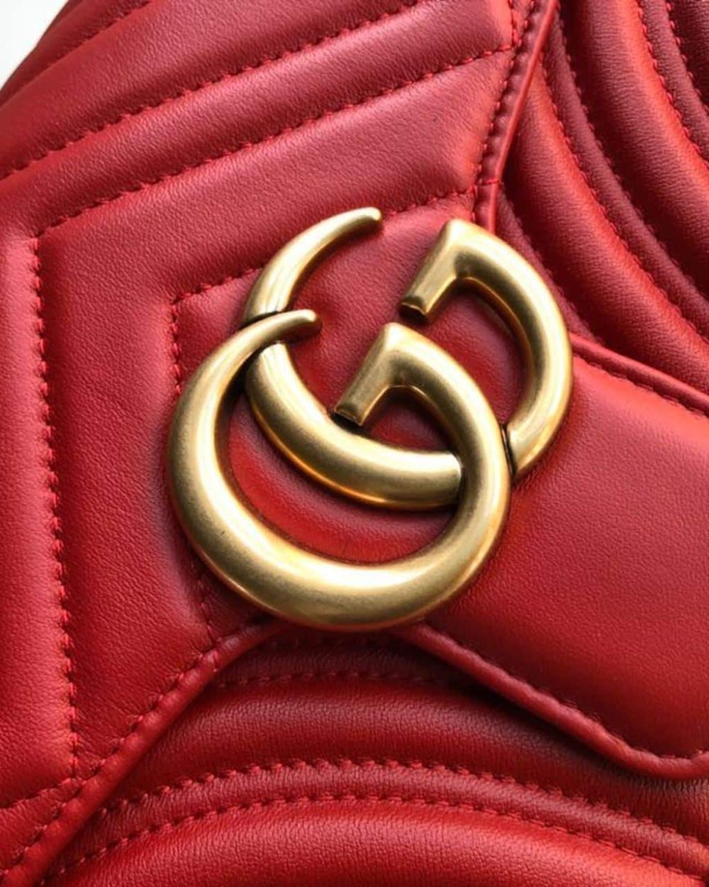 1:1 Replica Gucci Marmont Small Matelassé Shoulder Bag Hibiscus Red Matelassé Chevron For Women 10in/26cm  GG 443497 DTDIT 6433