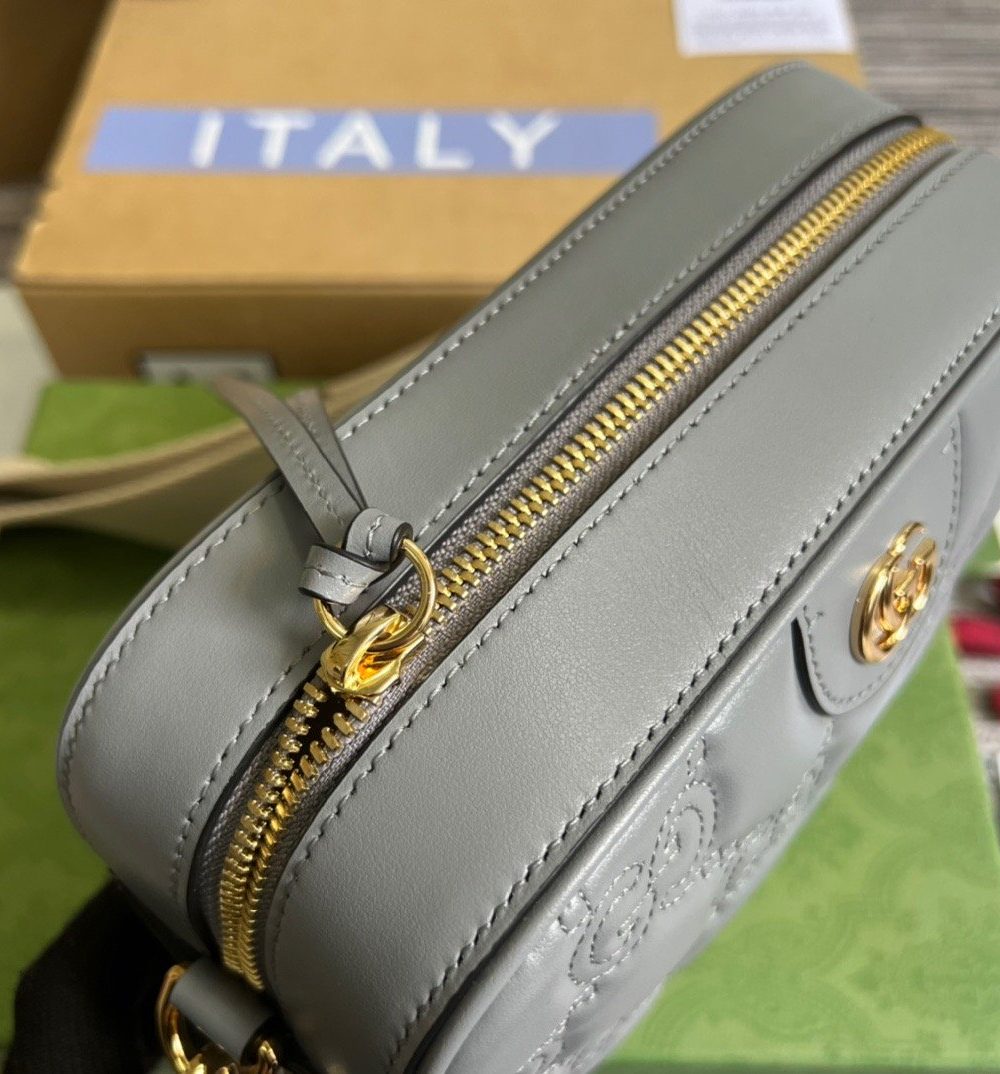 1:1 Replica Gucci Matelasse Shoulder Bag Grey For Women, Women's Bags 8.5in/22cm GG 702234 UM8HG 1563