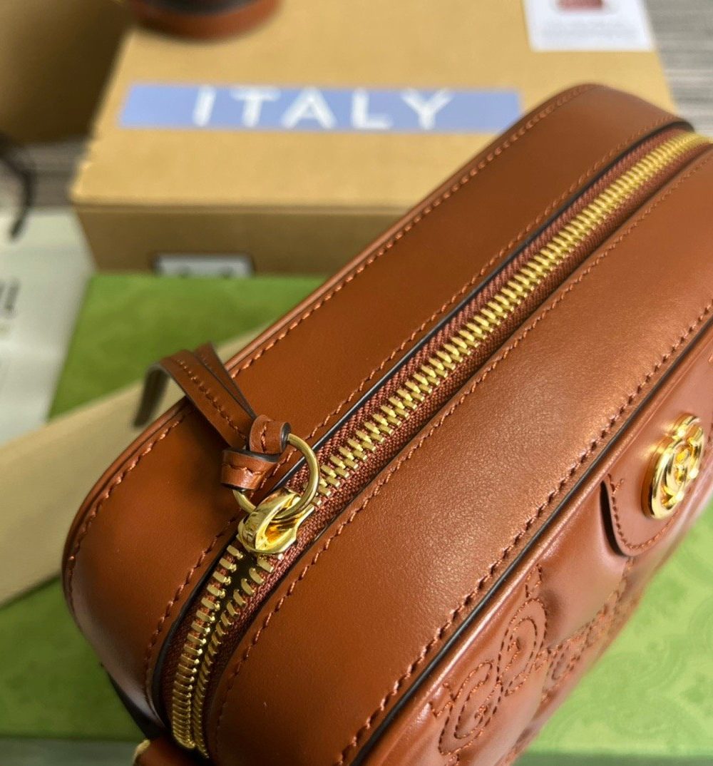 1:1 Replica Gucci Matelasse Shoulder Bag Red For Women, Women's Bags 8.5in/22cm GG 702234 UM8HG 2595