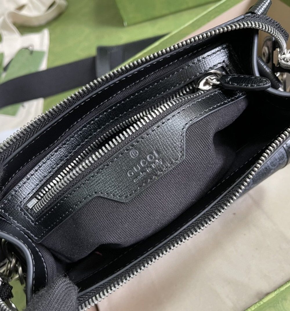 1:1 Replica Gucci Messenger Bag With Interlocking G Black Supreme Canvas For Men 8in/21cm 674164 92THN 1000