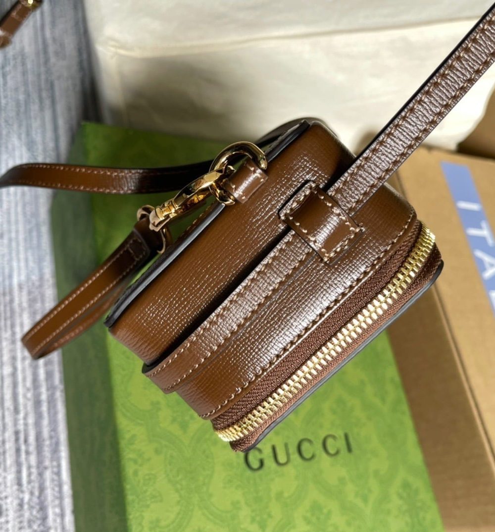 1:1 Replica Gucci Mini Bag With Interlocking G Beige And Ebony GG Supreme Canvas And Brown For Women 9in/23cm GG