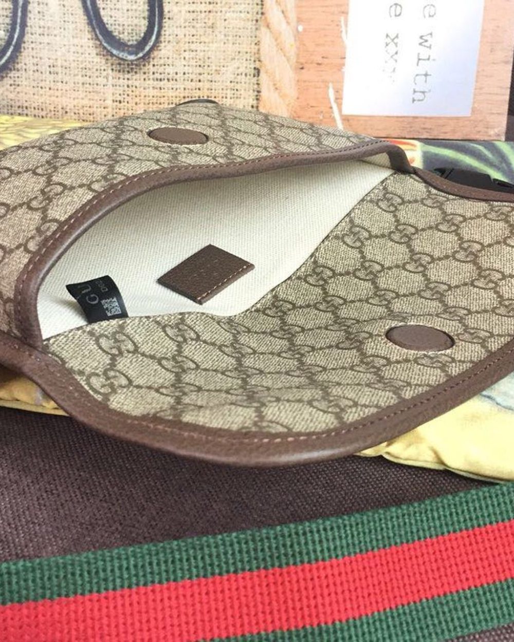 1:1 Replica Gucci Neo Vintage GG Supreme Belt Bag Beige/ebony GG Supreme Canvas With Brown For Women 9.4in/24cm GG 493930 9C2VT 8745