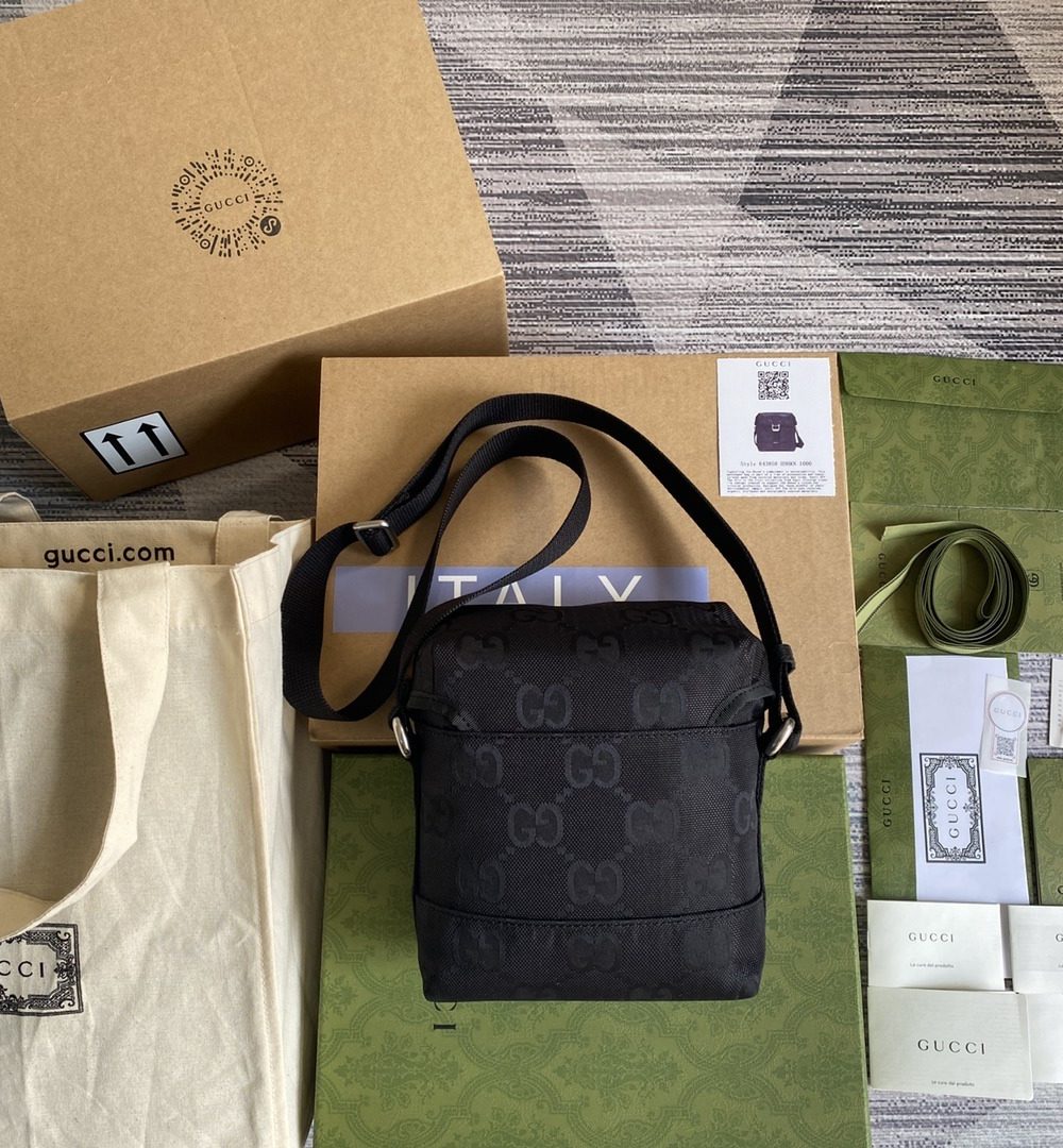 1:1 Replica Gucci Off The Grid Messenger Bag Black GG ECONYL® For Men  7.3in/18.5cm GG 643858 H9HKN