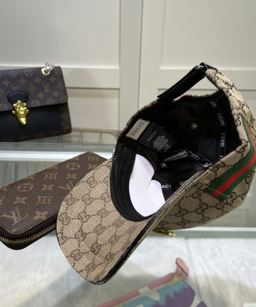 Gucci Original GG Canvas Baseball Hat With Web Beige GG Hat