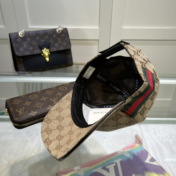 Gucci Original GG Canvas Baseball Hat With Web Beige GG Hat