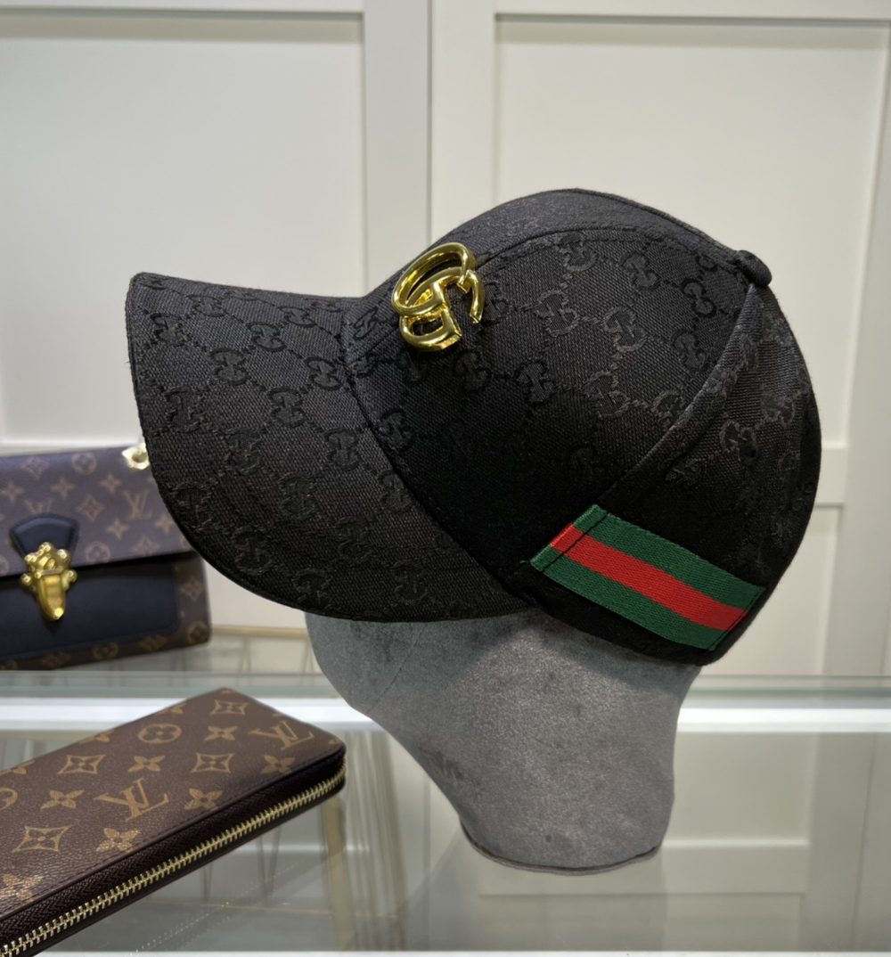 Gucci Original GG Canvas Baseball Hat With Web Black GG Hat