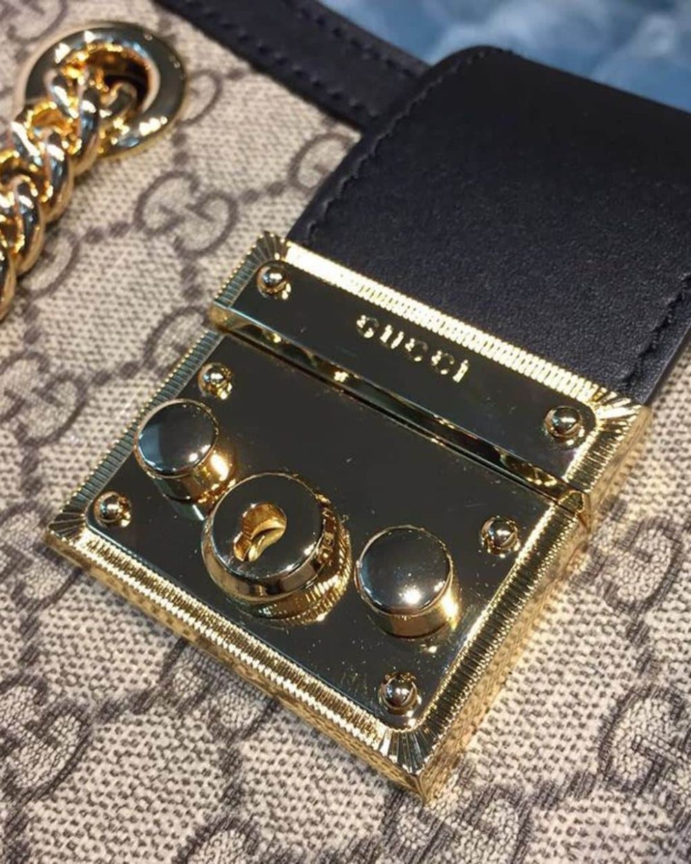 1:1 Replica Gucci Padlock Small GG Shoulder Bag Beige/Ebony GG Supreme Canvas With Black For Women 10in/26cm GG 498156 KHNKG 9769