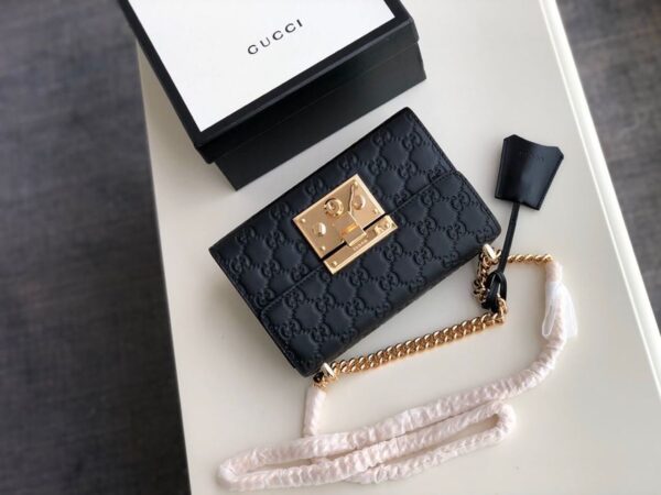 1:1 Replica Gucci Padlock Small Gucci Signature Shoulder Bag Black Gucci Signature For Women 7.9in/20cm GG 409487 CWC1G 1000