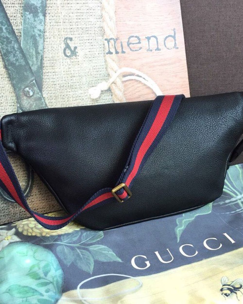 1:1 Replica Gucci Print Waist Belt Bag Black For Women And Men 15in/39cm GG 530412