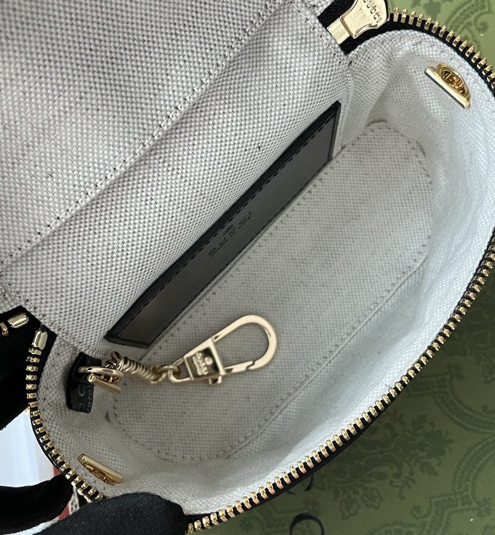 1:1 Replica Gucci Quilted GG Mini Handbag Black For Women, Women's Bags 6.3in/16cm GG 723770 UM8IG 1000