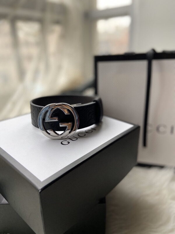 1:1 Replica Gucci Reversible Gucci Signature Belt Black GG, Women Belt ‎473030 CWCWN 1070
