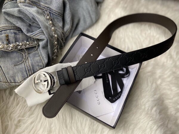 1:1 Replica Gucci Reversible Gucci Signature Belt Black GG, Women Belt ‎473030 CWCWN 1070