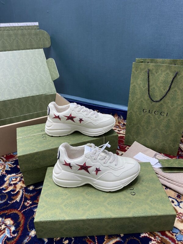 Gucci Rhyton Sneaker With Red Stars White Ivory For Women 664961 2SHC0 9560