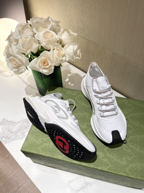 Gucci Run Women's Sneaker White For Women ‎‎‎680893 USM10 8475