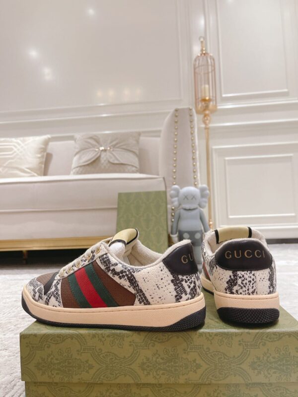 Gucci Screener Python-Effect Beige For Women GG Shoes 1496599