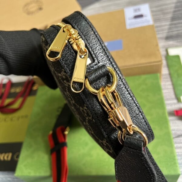 1:1 Replica Gucci Shoulder Bag With Interlocking G Black And White GG Supreme Canvas For Women  9.6in/24.5cm GG