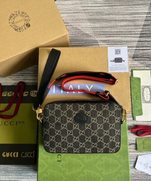 1:1 Replica Gucci Shoulder Bag With Interlocking G Black And White GG Supreme Canvas For Women  9.6in/24.5cm GG
