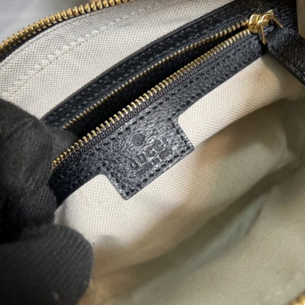 1:1 Replica Gucci Shoulder Bag With Interlocking G Black And White GG Supreme Canvas For Women  9.6in/24.5cm GG