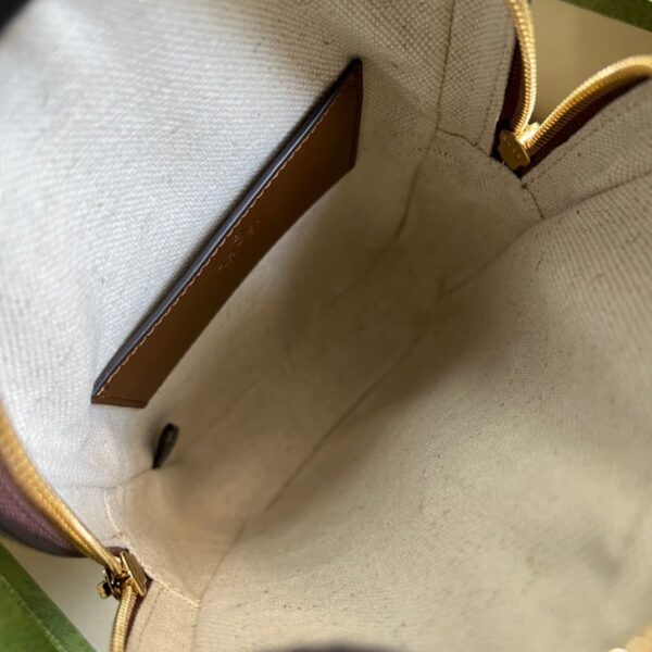 1:1 Replica Gucci Sling Backpack With Interlocking G Beige And Ebony GG Supreme Canvas For Men 9.4in/24cm GG 696016 92THG 8563