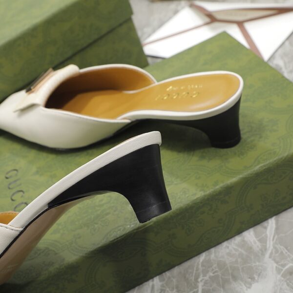 Gucci Slipper Sandals White For Women GG