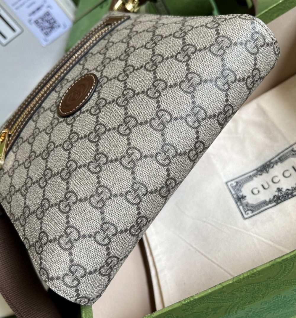 1:1 Replica Gucci Supreme Messenger Bag Beige And Ebony GG Supreme Canvas For Women 9.3in/23.5cm GG 681021 92THG 8563