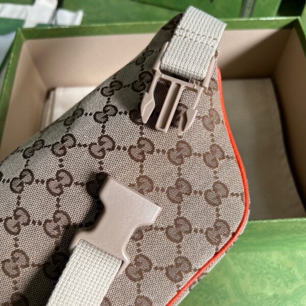 1:1 Replica Gucci The North Face x Gucci Belt Bag Beige And Ebony Original GG Canvas For Women 8.7in/22cm 650299 GY5UN 8895