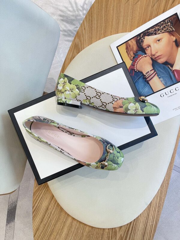 Gucci Women's Flower Ballet Flat With Horsebit Grey For Women GG
