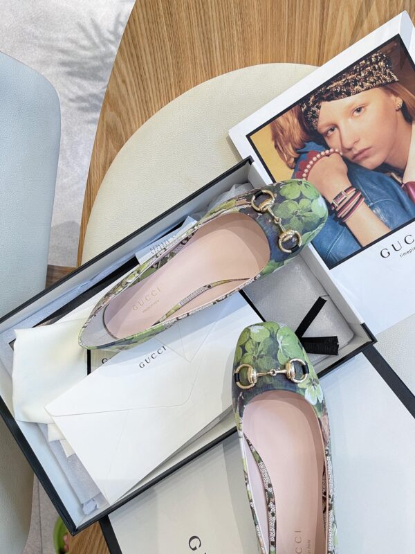 Gucci Women's Flower Ballet Flat With Horsebit Grey For Women GG