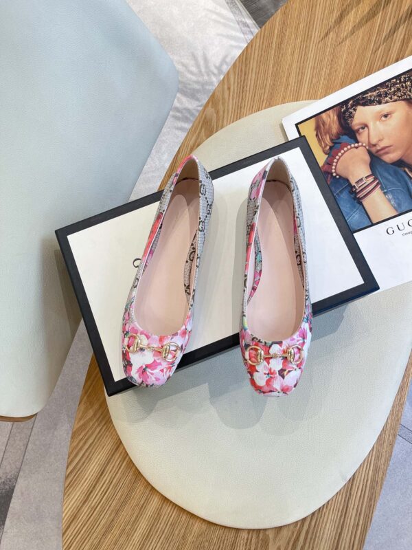 Gucci Women's Flower Ballet Flat With Horsebit Grey For Women GG