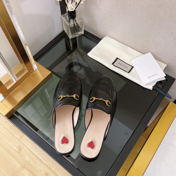 Gucci Women's GG Matelasse Princetown Slipper Black For Women GG