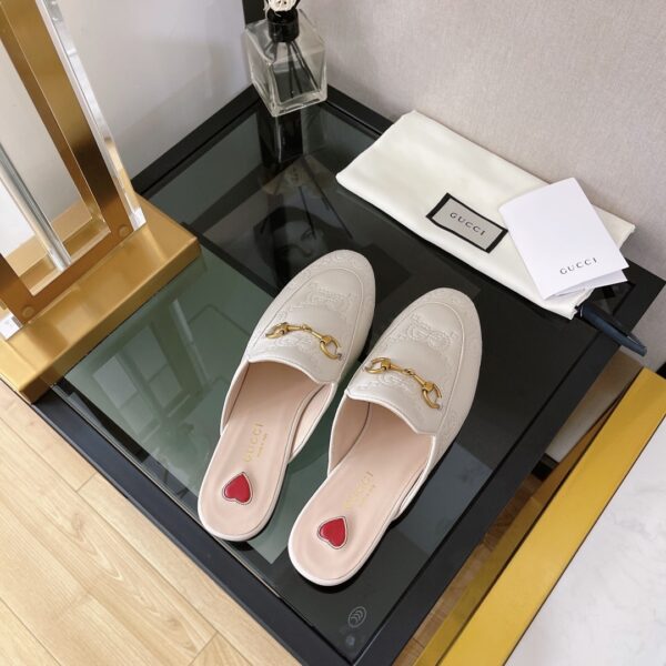 Gucci Women's GG Matelasse Princetown Slipper White For Women GG 699901 BKO60 9124