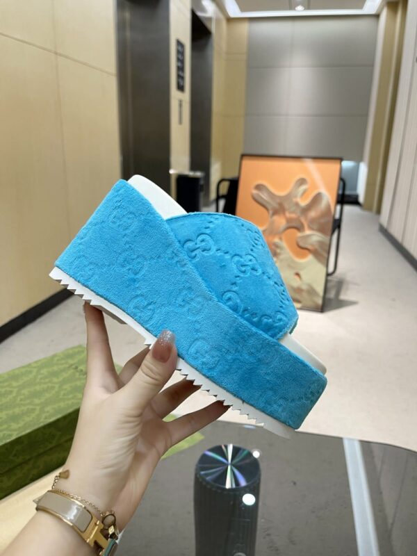 Gucci Women's GG Platform Sandal Light Blue For Women GG