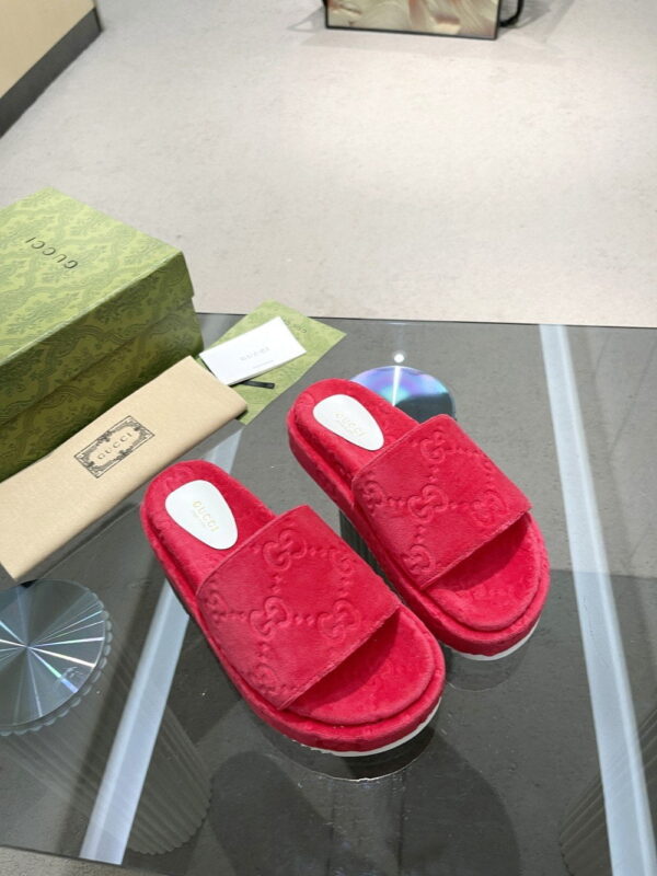 Gucci Women's GG Platform Sandal Red For Women GG