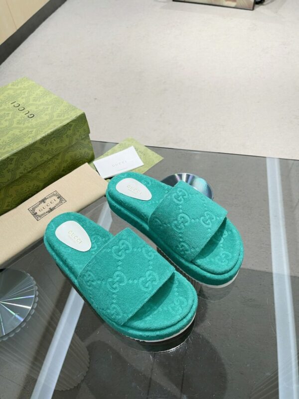 Gucci Women's GG Platform Sandal Turquoise For Women GG