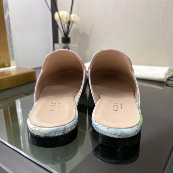 Gucci Women's GG Princetown Slipper With Tiger White For Women GG