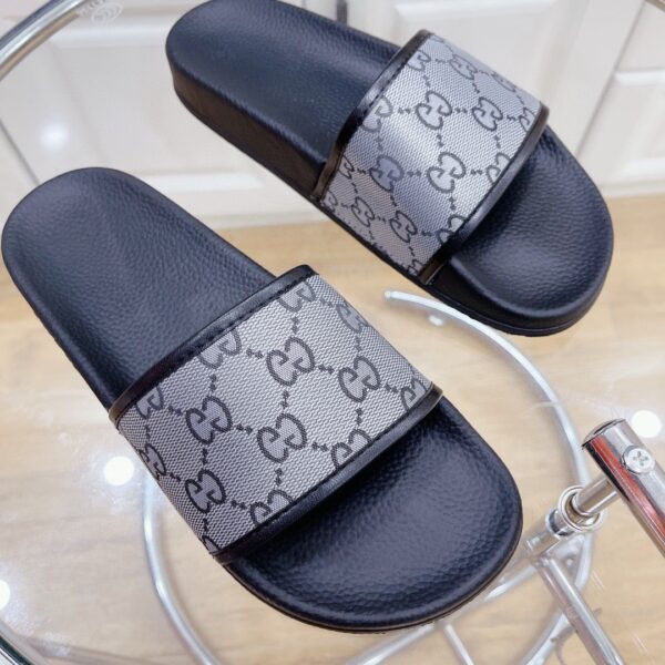 Gucci Women's GG Slide Sandal Black And Gray For Women 407345